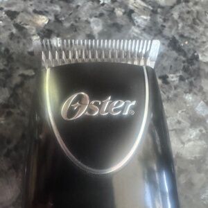 Oster Professional Pivot 78544 Fast Feed Adjustable Case & Guides & DVD Manual